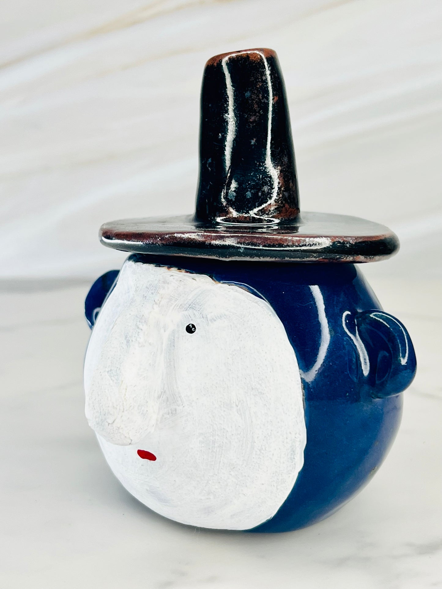 Big Nose Art Dish w/ Hat Lid