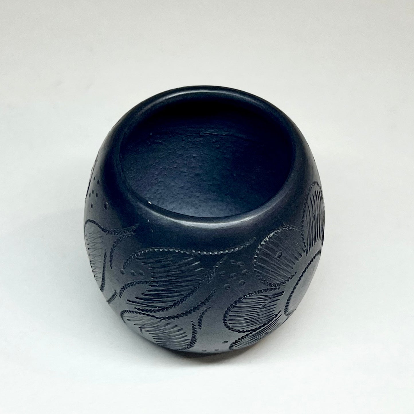 Black Engraved Teacup