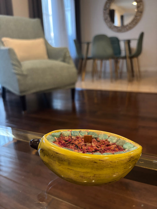 Cacao pottery candle